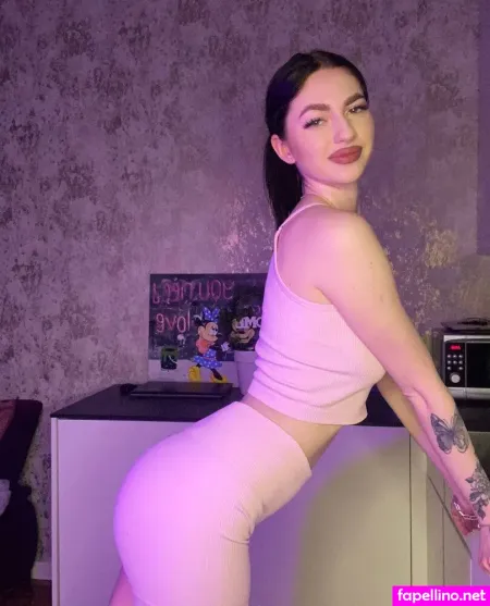 Sophiaabelow OnlyFans Thumbnail #NQQmkySIzn