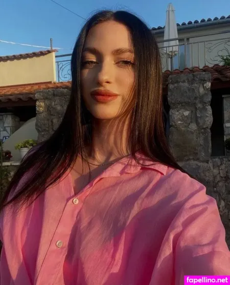 Sophiaabelow OnlyFans Thumbnail #XhChI3GLsO