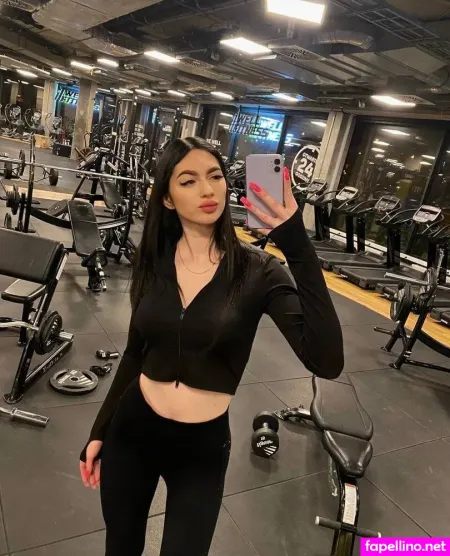 Sophiaabelow OnlyFans Thumbnail #jSiAchWe9T