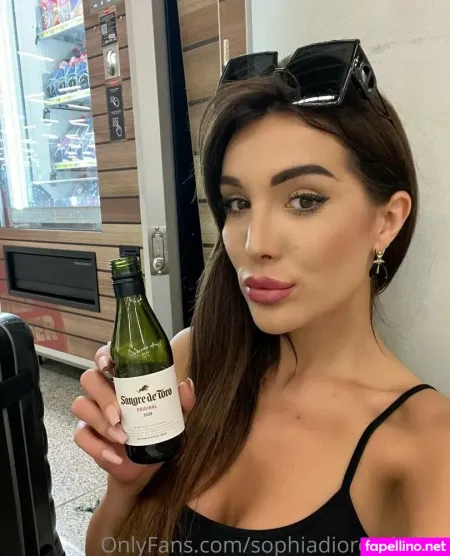 Sophiadiorexclusive OnlyFans Thumbnail #JUfK1lmZOs