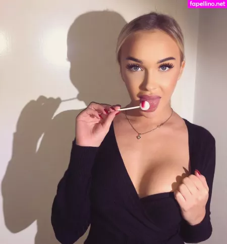 Sophiadreams OnlyFans Thumbnail #vjaGeD8MP3