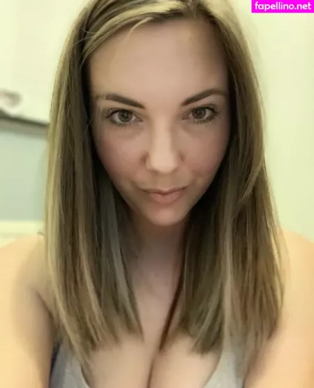 Sophiaknight OnlyFans Thumbnail #CBRsNUvgaI