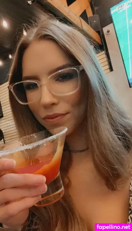 Sophiakylefree OnlyFans Thumbnail #jnQymjXAx7