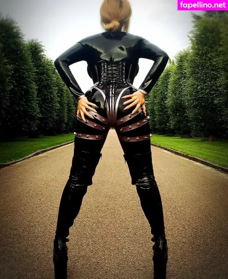 Sophialarou OnlyFans Thumbnail #N5ElmOeOZr