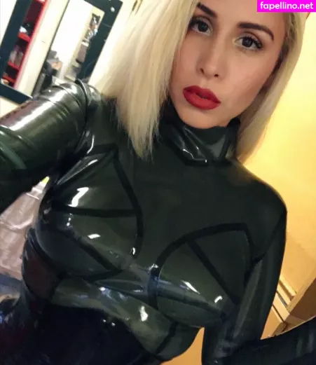 Sophialarou OnlyFans Thumbnail #srjqIOilFy