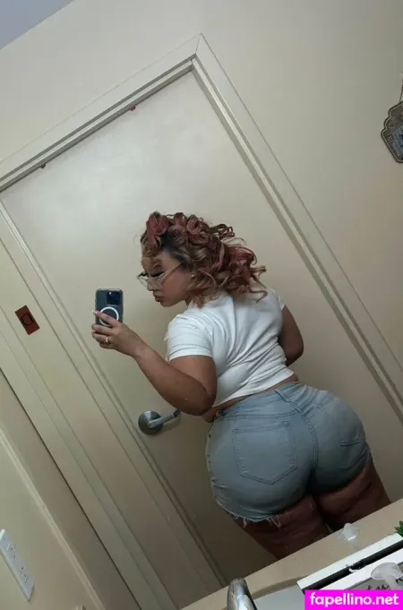 Sophialaurrren OnlyFans Thumbnail #P9Q49pkLSp