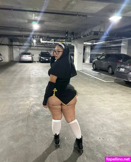 Sophialaurrren OnlyFans Thumbnail #Xsalx6xVOh