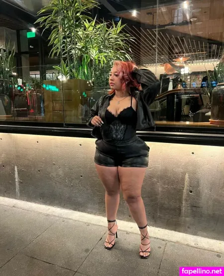 Sophialaurrren OnlyFans Thumbnail #eOxAArHAjO