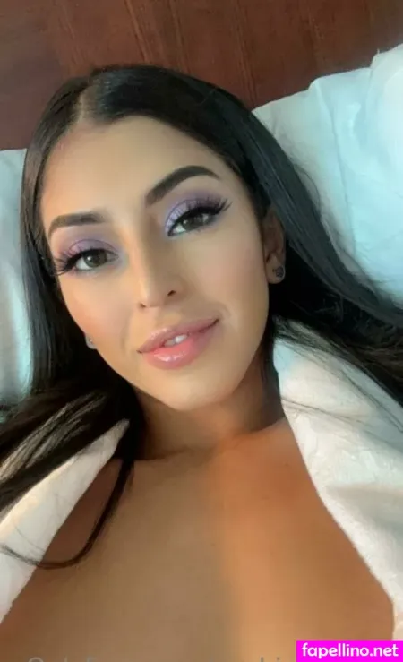 Sophialeonexo OnlyFans Thumbnail #uYJGAiExcg