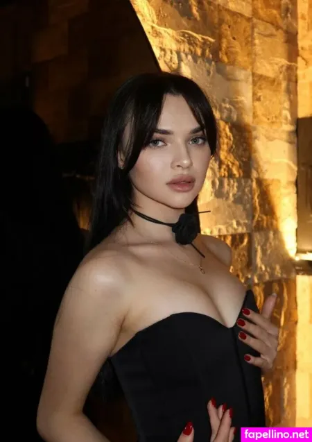 Sophialoran OnlyFans Thumbnail #8Umkl87UgC