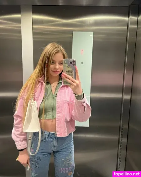 Sophialoran OnlyFans Thumbnail #Y9ZWuf3yjz