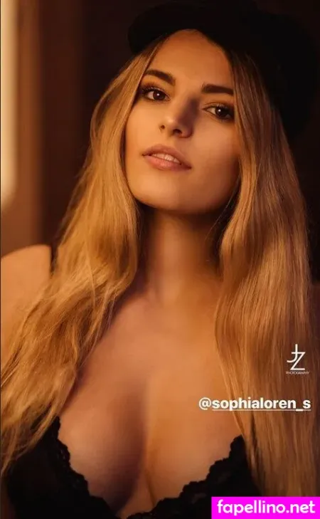 Sophialoren S OnlyFans Thumbnail #AZxdxHVVvn