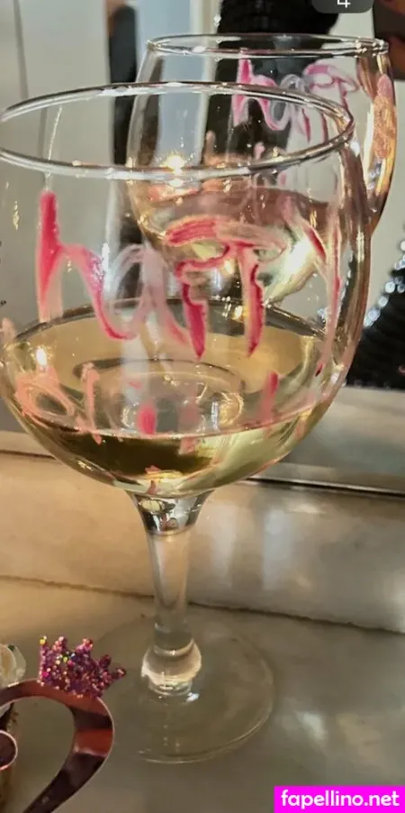 Sophialywar OnlyFans Thumbnail #UP5hOEriSC