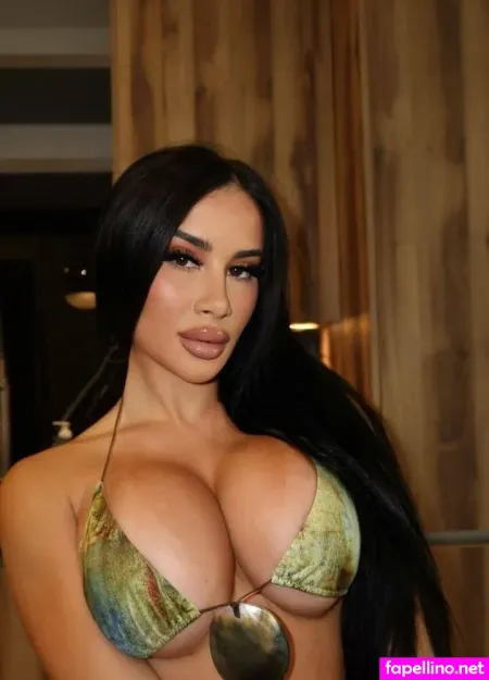 Sophiamaetv OnlyFans Thumbnail #8igFIg9xFS