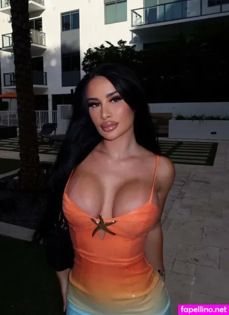 Sophiamaetv OnlyFans Thumbnail #fAzxPHf9fb