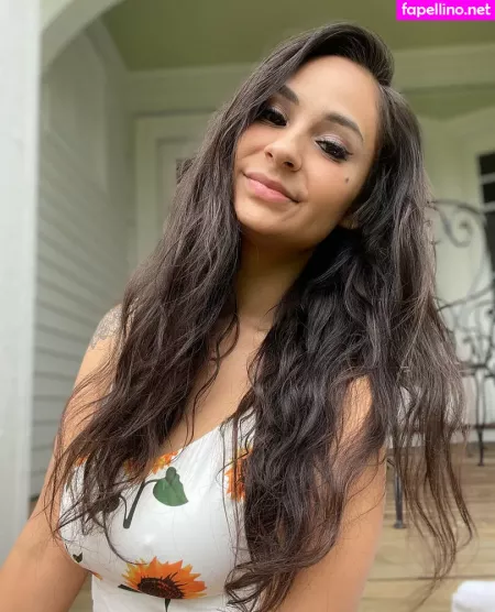 Sophiamariiex OnlyFans Thumbnail #znwh4edX82