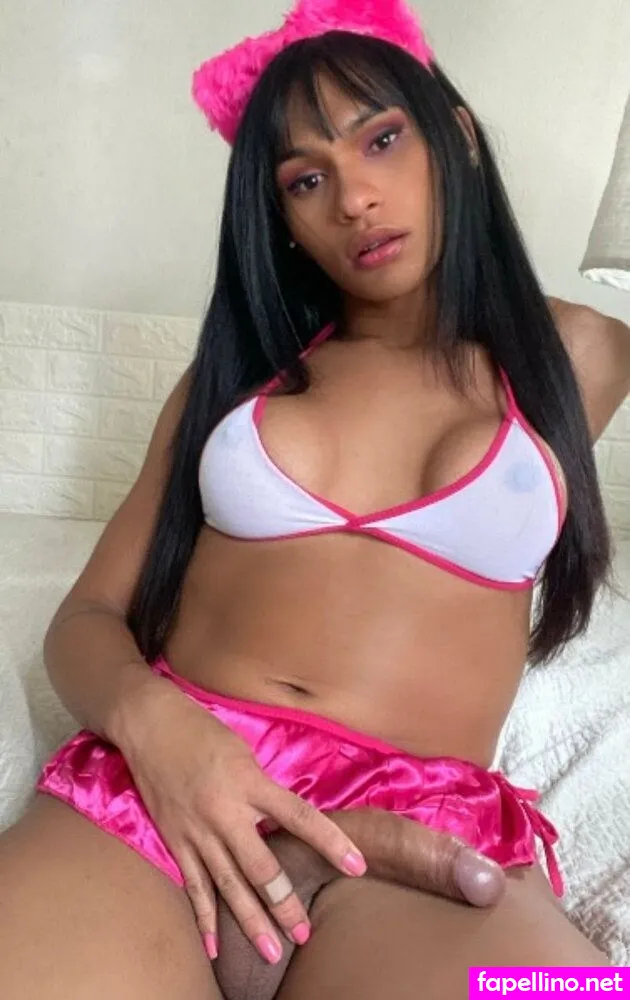 sophiaoliverofc, sophieolivers Nude Leaked OnlyFans Photo #srefsDEABG