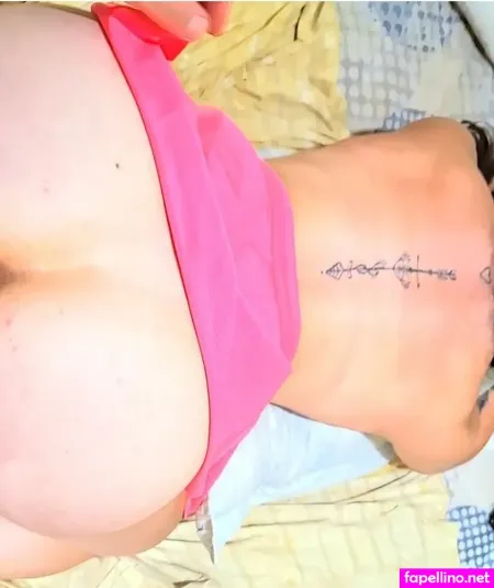 Sophiasmithfyy OnlyFans Thumbnail #arecRq5nUW