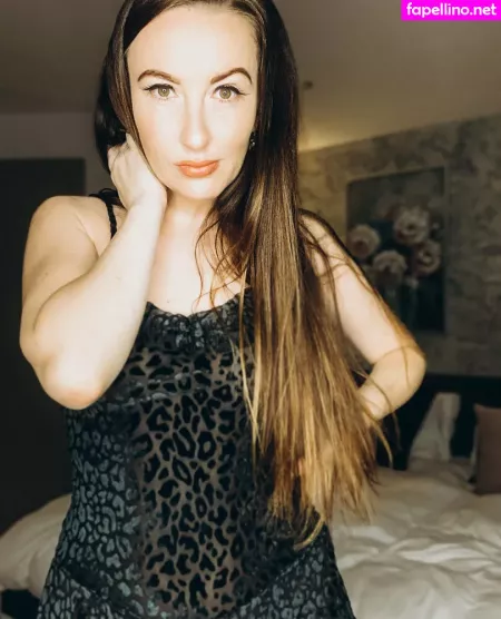 Sophiasmithuk OnlyFans Thumbnail #w4iLoaiMC7