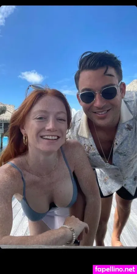 Sophie Anna Everhard OnlyFans Thumbnail #JAtAajCTsj