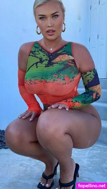 Sophie Blond OnlyFans Thumbnail #07d7lpTmF5