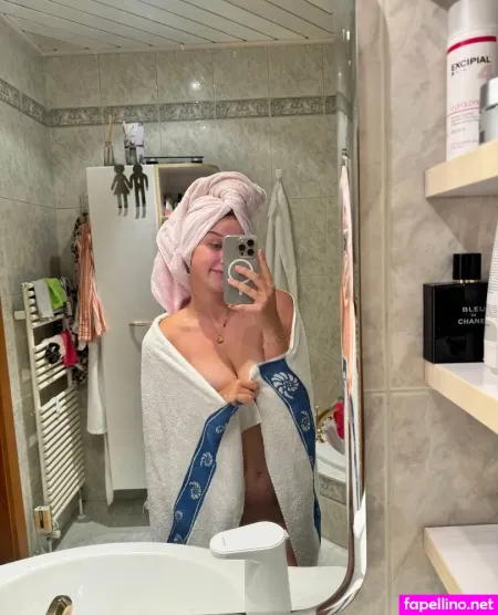 Sophie Blondie OnlyFans Thumbnail #xs2Xo1Bszu