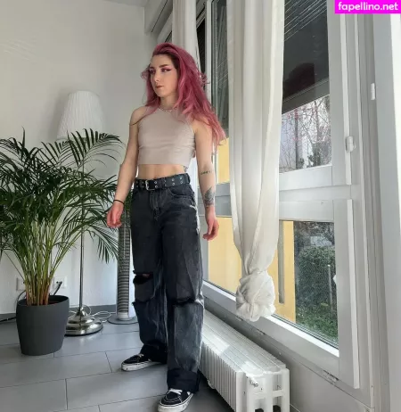 Sophie Burrell OnlyFans Thumbnail #xI5vMglDKM