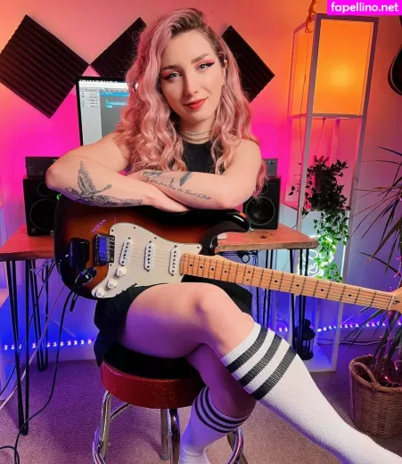 Sophie Burrell OnlyFans Thumbnail #xbx106Qoc6