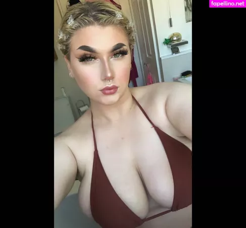 Sophie C OnlyFans Thumbnail #4aHYf7pohZ