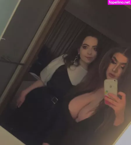 Sophie C OnlyFans Thumbnail #FMlJk5jgqU