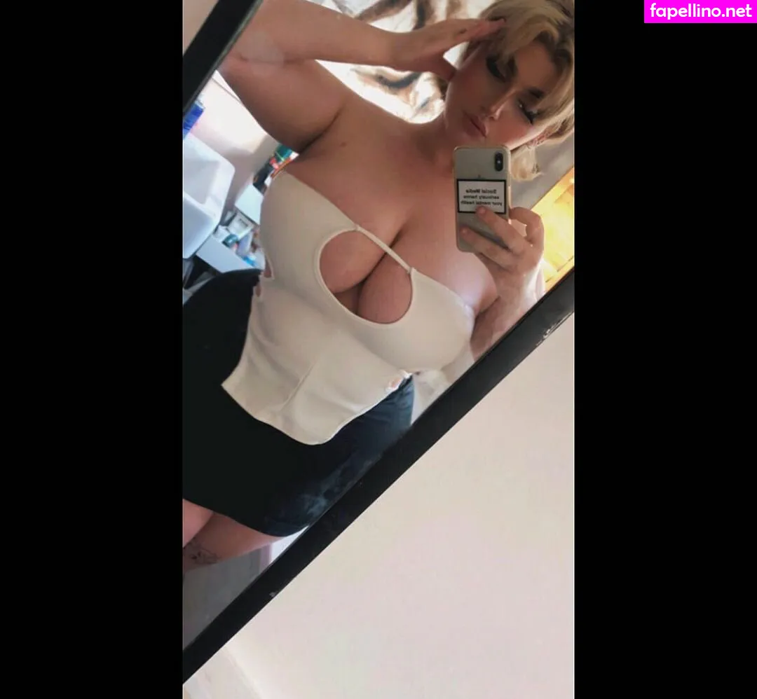 heys0phie, sophiechoudry Nude Leaked OnlyFans Photo #qtHK70eiKi