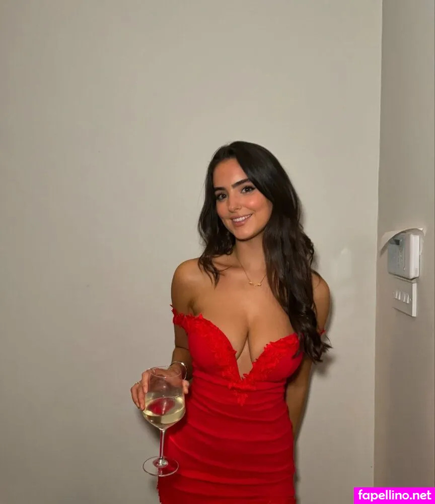 sophieclifford, sophieclifford1 Nude Leaked OnlyFans Photo #W8FmfGi6JT