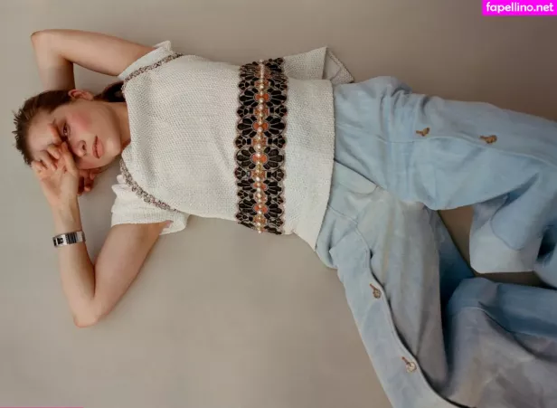 Sophie Cookson OnlyFans Thumbnail #jF8y9R0jPF