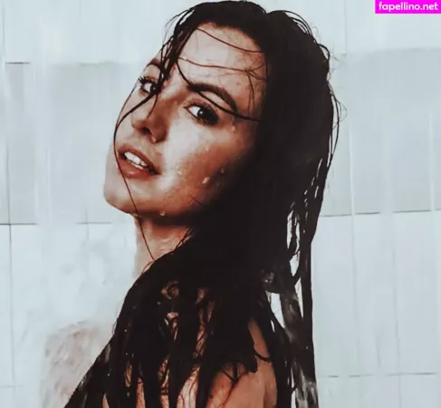 Sophie Craig OnlyFans Thumbnail #Ef2YdGAVuV