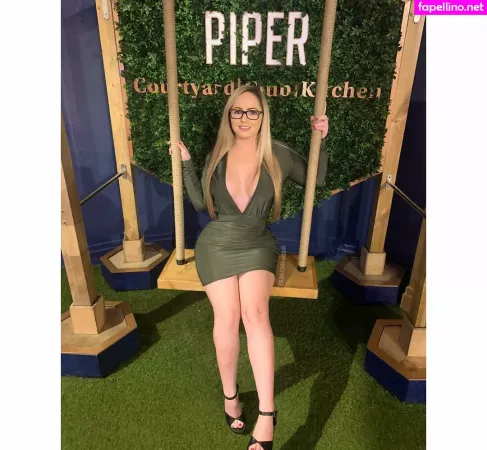 Sophie Defoe 2 OnlyFans Thumbnail #SWTZK3P5aH