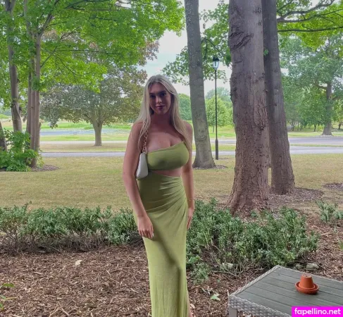 Sophie Dodd OnlyFans Thumbnail #6TvJPgIBJR