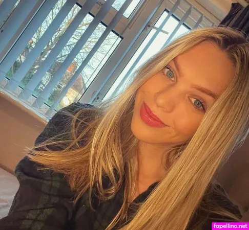 Sophie Dodd OnlyFans Thumbnail #XOvKWa6ENG