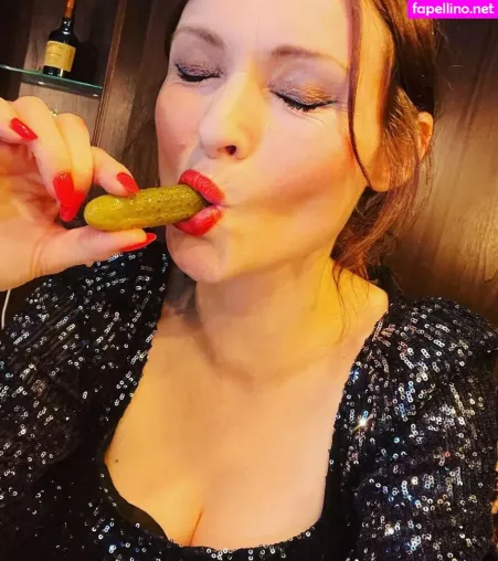 Sophie Ellis Bextor OnlyFans Thumbnail #NJX81oC0Ss