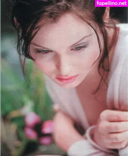 Sophie Ellis Bextor OnlyFans Thumbnail #zR7jnC5Tas