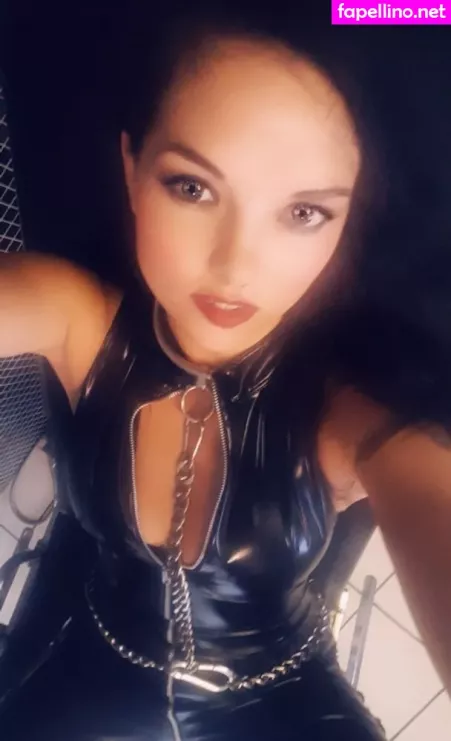 Sophie Elodie OnlyFans Thumbnail #iWE6PJY0fb