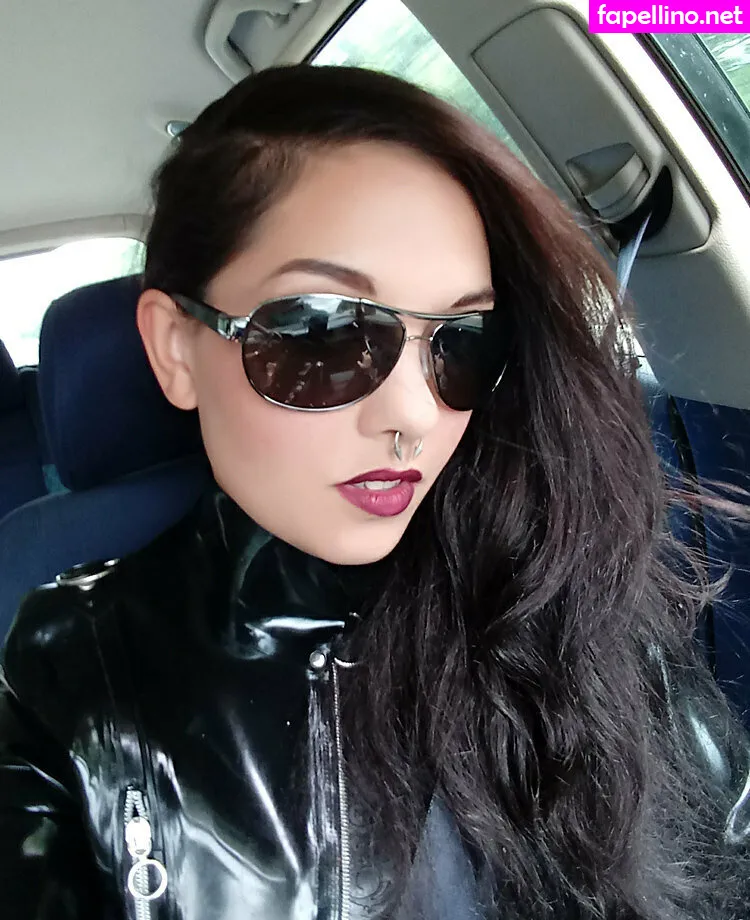 sophie_elodie, sophie_x_elodie Nude Leaked OnlyFans Photo #urooX0NdXP