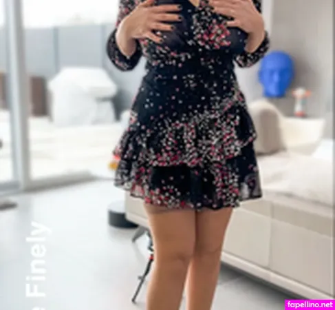 Sophie Finely OnlyFans Thumbnail #v5kNFhXzWw