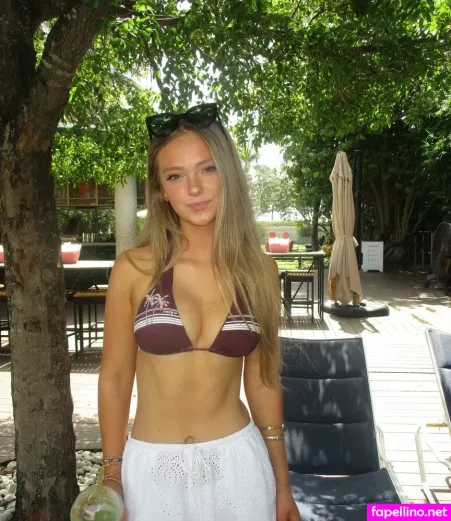 Sophie Grace OnlyFans Thumbnail #gNdujdNKKB