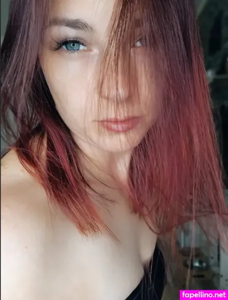 Sophie Lankovits OnlyFans Thumbnail #gAglKRIX9z