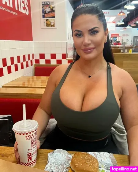 Sophie Lawson X 2 OnlyFans Thumbnail #PDCwQu1n6I