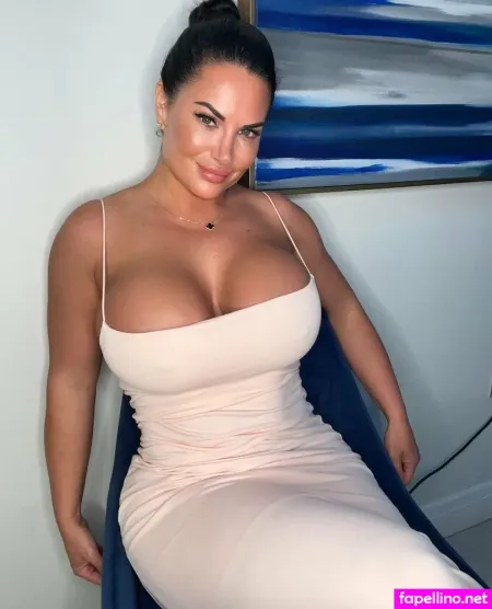 Sophie Lawson X 2 OnlyFans Thumbnail #kp0H9QZNfq