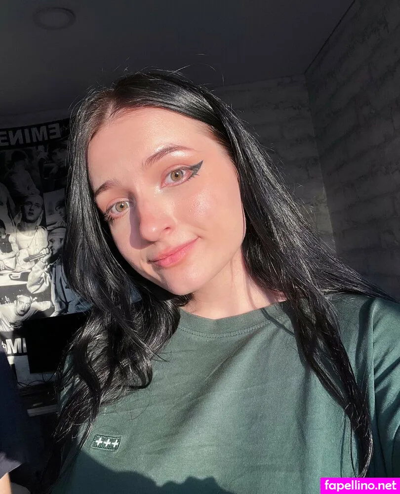 sophie_lucky, sophie_lucky13 Nude Leaked OnlyFans Photo #ctVEbTw74S