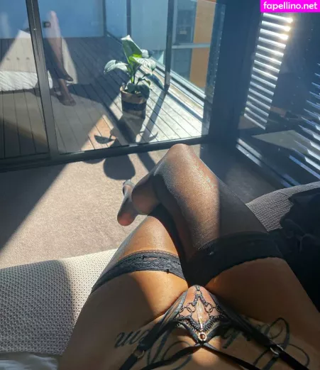 Sophie Luxe OnlyFans Thumbnail #HtUnnko5To