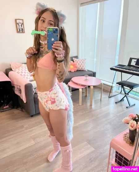 Sophie Lynn OnlyFans Thumbnail #ZeX7YK8uSg