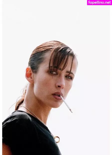 Sophie Marceau OnlyFans Thumbnail #7nypP77LNi